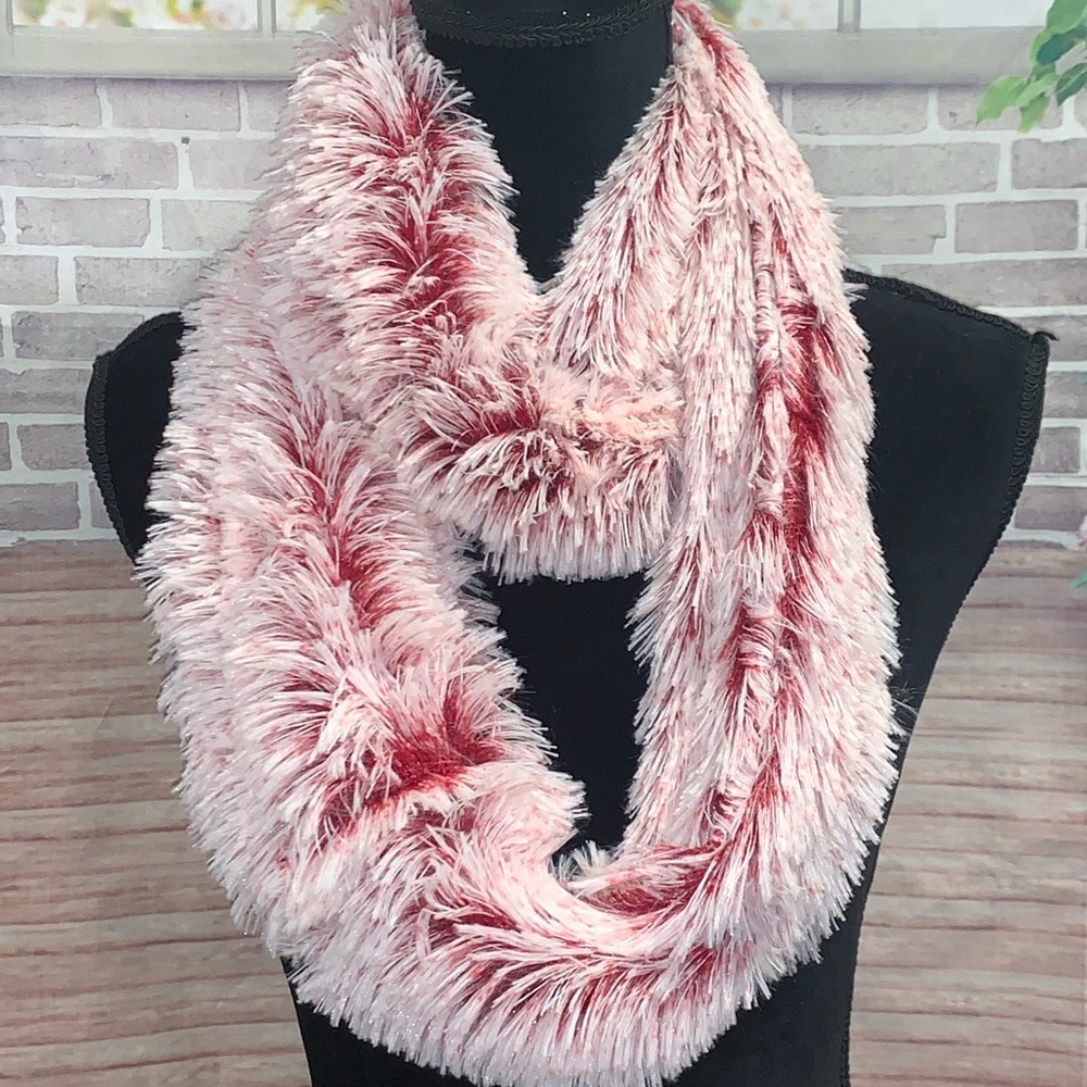 Infinity scarfs - Picture 3 of 8